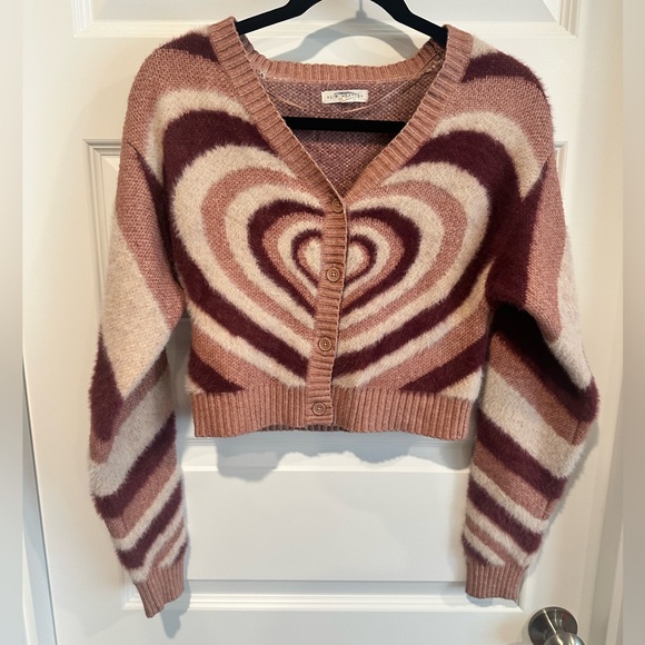 La Hearts Sweaters - LA Hearts Women’s Cropped Sweater - EUC